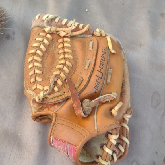 Kids Tan Baseball Glove - Picture 1 of 6